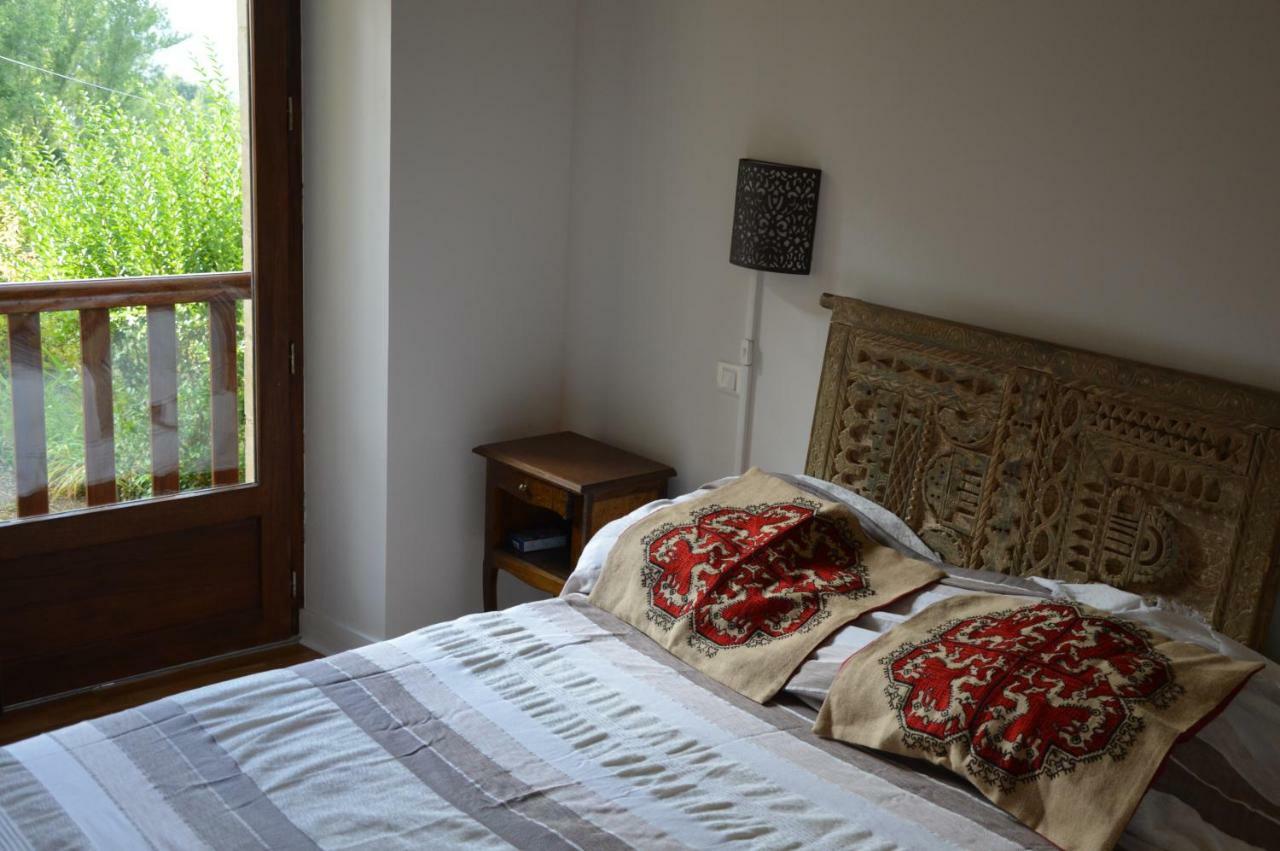 Les Deux Tours Bed & Breakfast Siorac-en-Perigord ภายนอก รูปภาพ