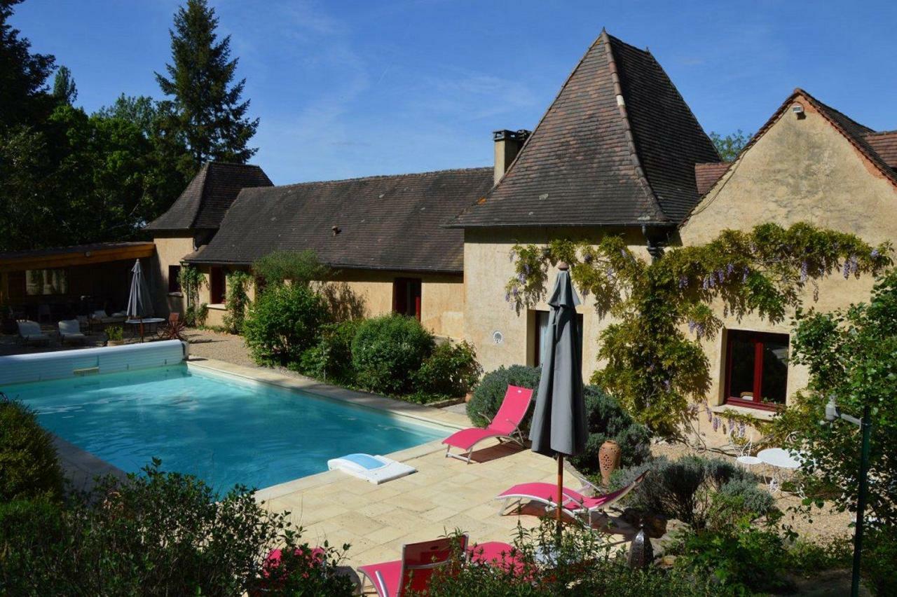 Les Deux Tours Bed & Breakfast Siorac-en-Perigord ภายนอก รูปภาพ